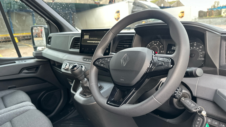 Renault Master Mwb Diesel Fwd MM35 Blue dCi 130 Advance Medium Roof Van